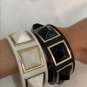 Black, white and gold pair bangles